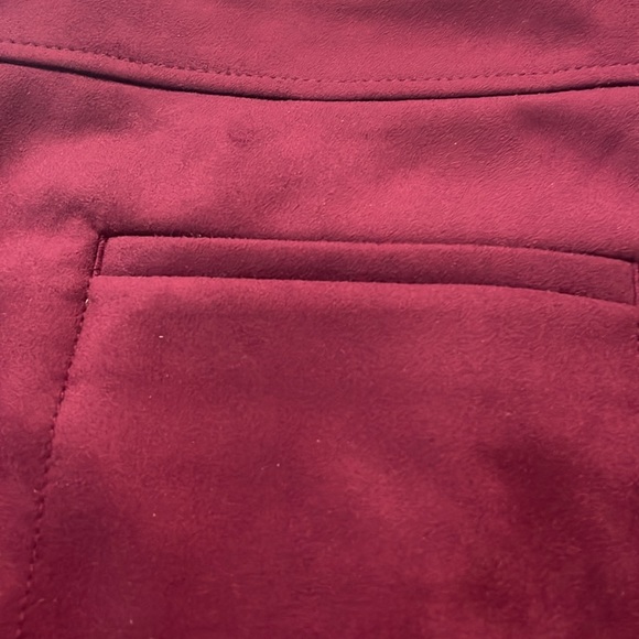NWT -LOFT suede skirt - Size 12 - Picture 2 of 8